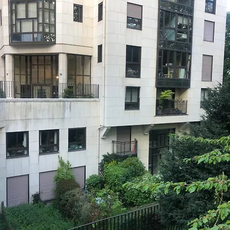 Centre Saint-germain Montparnasse Metro Vavin Rer Port Royal